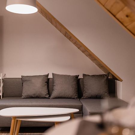 Romanticky Loft Parking U Hlavniho Nadrazi Olomouc Buitenkant foto