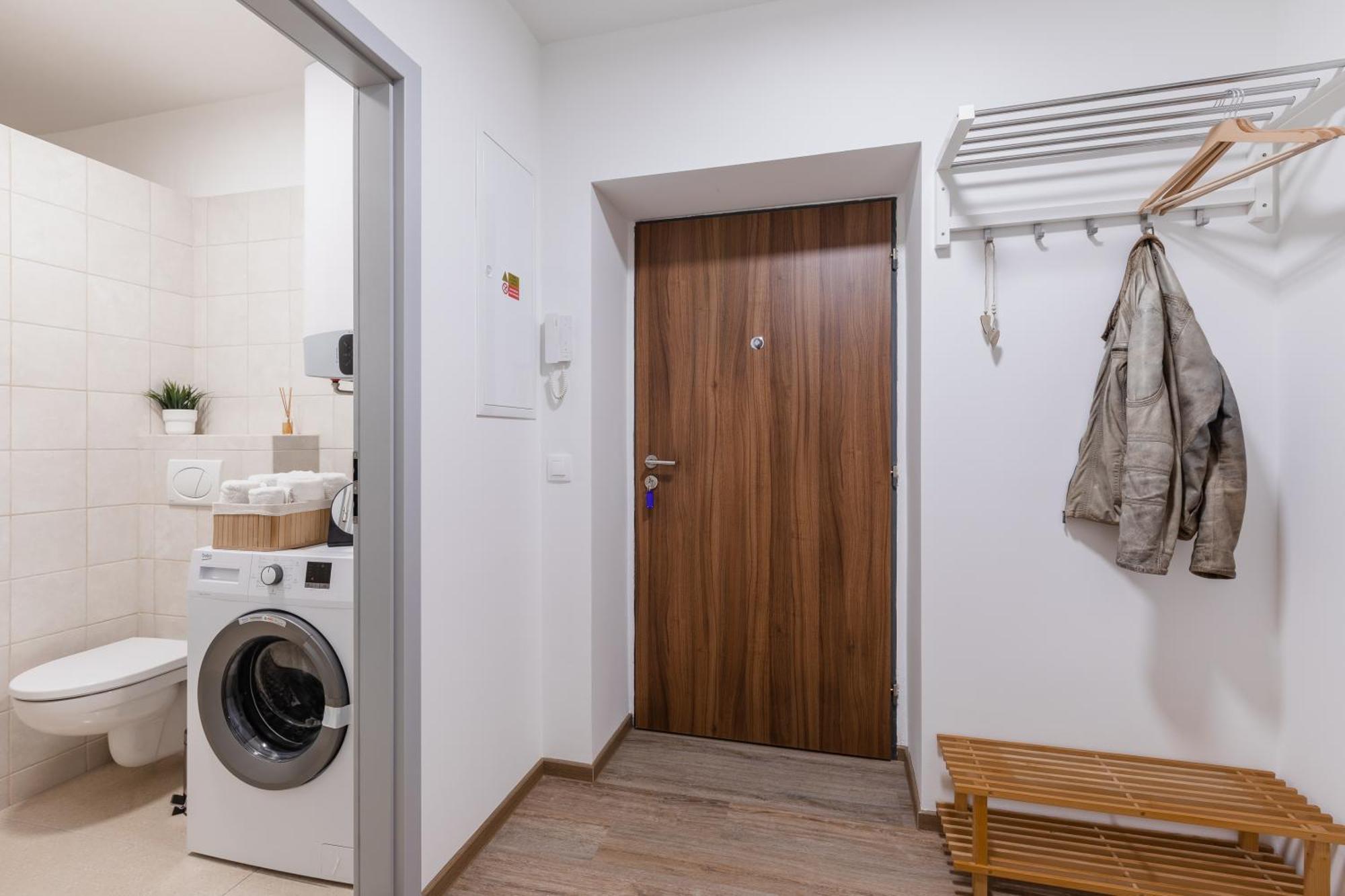Romanticky Loft Parking U Hlavniho Nadrazi Olomouc Buitenkant foto
